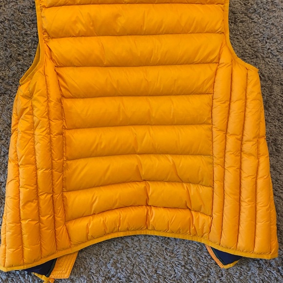 Brand new polo waterproof quilted vest - Picture 9 of 12